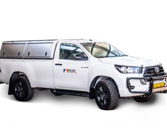 2.4 Toyota Hilux Single Cab