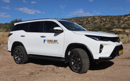 Melbic 4x4 Car Rentals Namibia Toyota Fortuner Side View