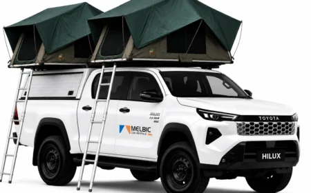 Toyota Hilux Double Cab 2.8 SRX - 4 Pax Camping